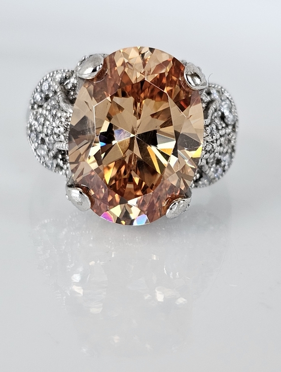Joseph Esposito Jewelry - Vintage Joesph Esposito CZ Ring Sterling Silver Size 8!
